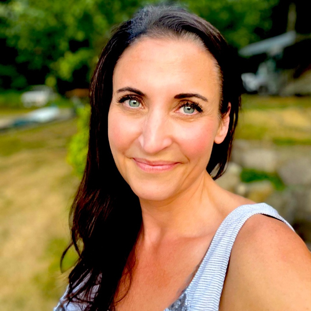 Meet your Posher, Julia